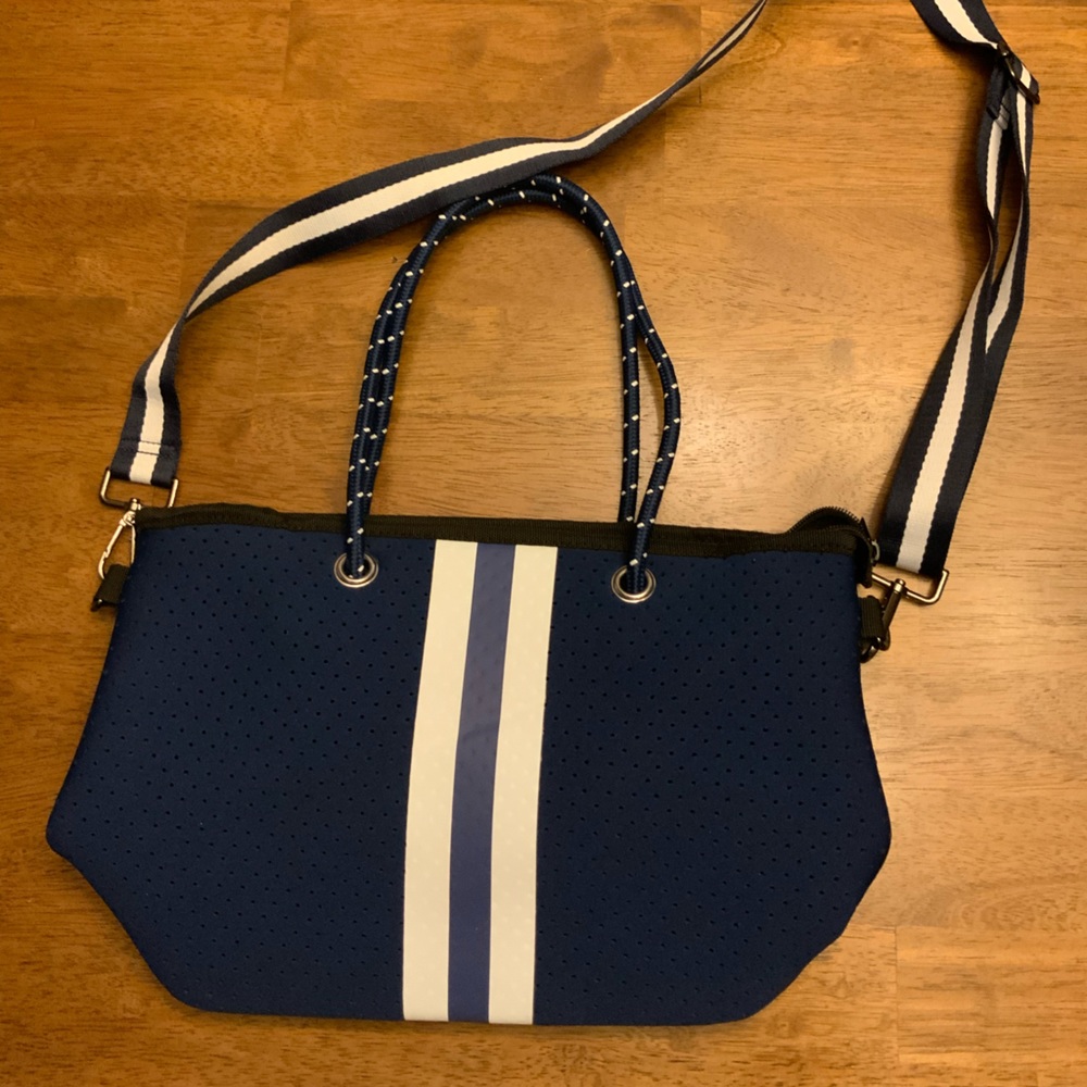 Neoprene bag